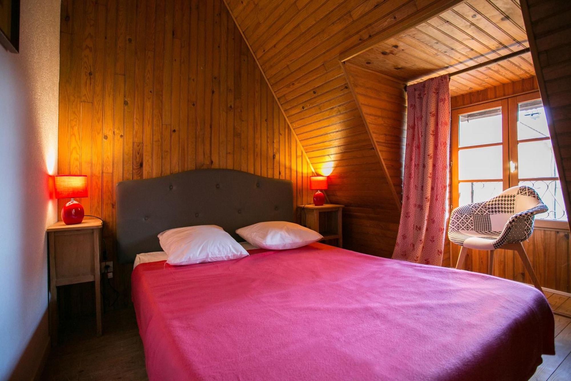 Camping La Ferme De Perdigat Limeuil Extérieur photo
